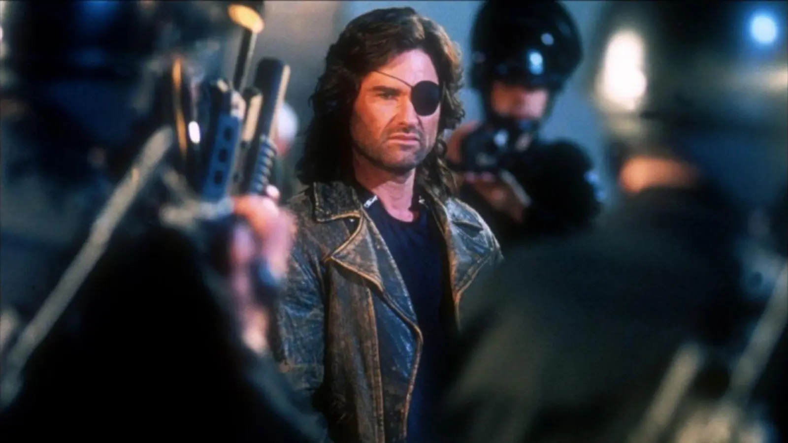 Em Fuga de Los Angeles, Kurt Russell volta ao personagem Snake