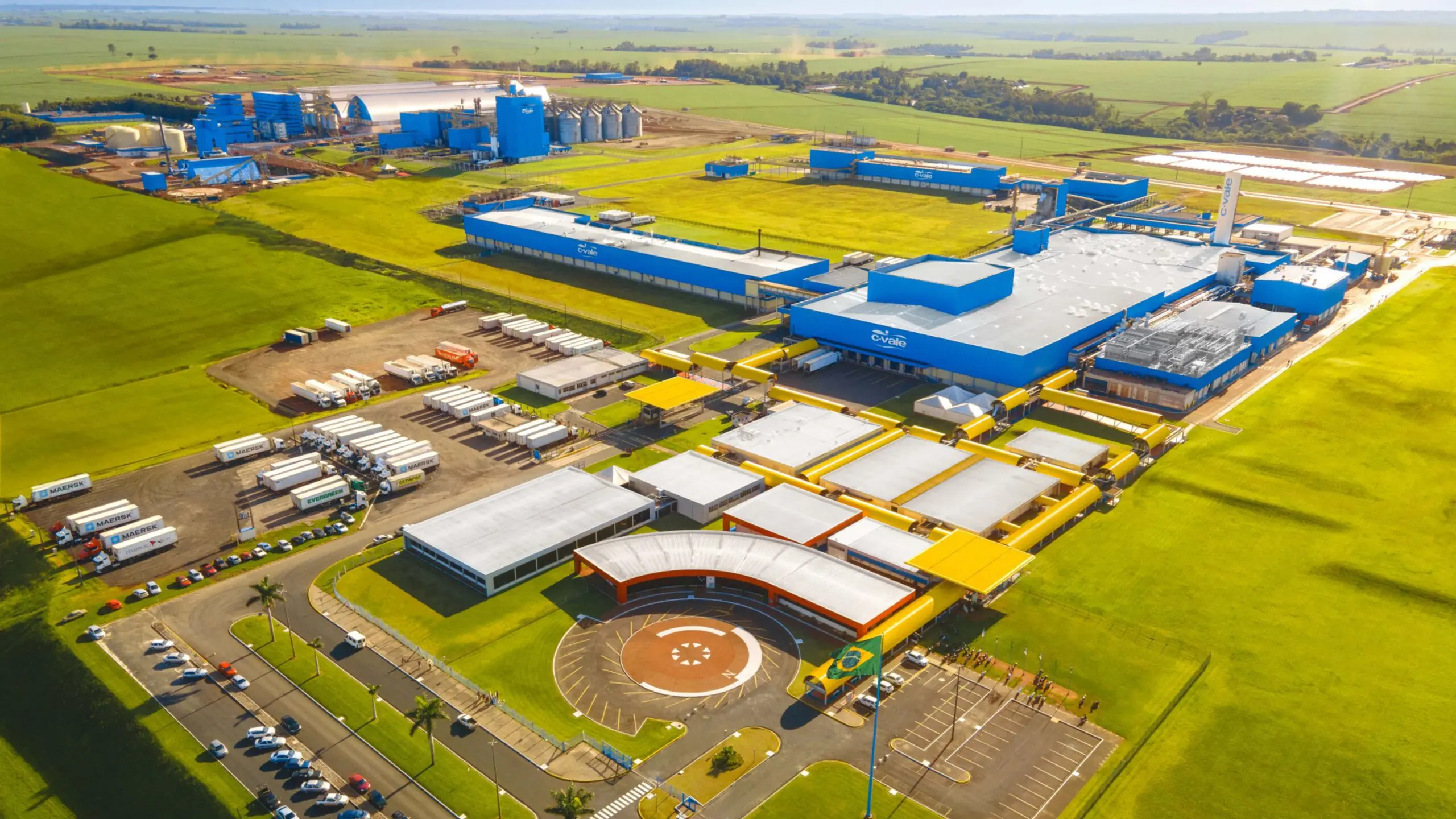 Referência em agroindustrialização, C.Vale está presente hoje em vários estados e no exterior. 