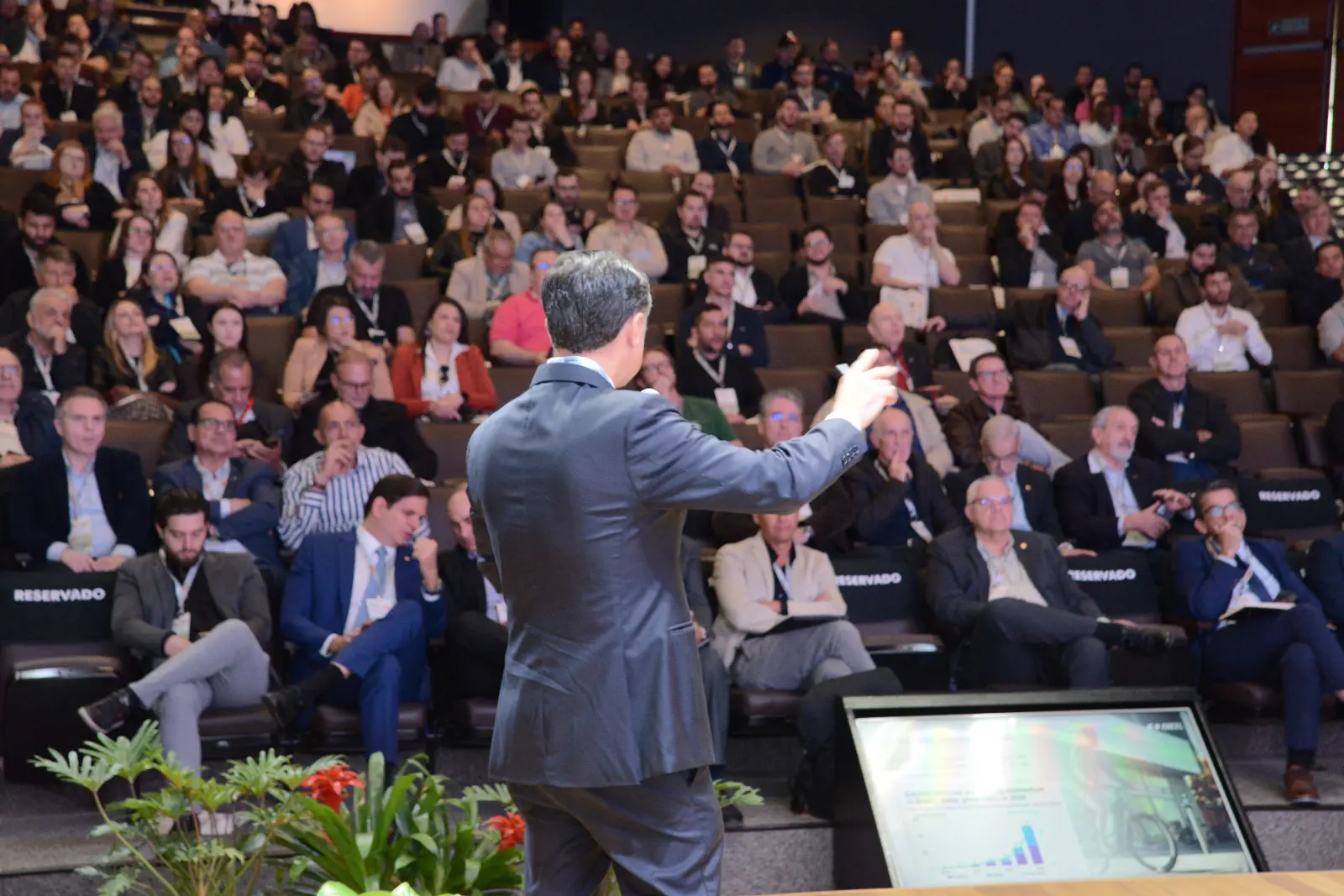 Conferência sobre energias inteligentes: Brasil tem 87% de sua matriz energética formada por fontes renováveis.