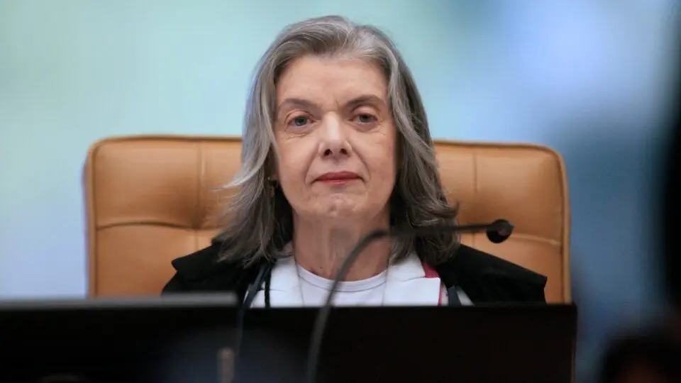 Cármen Lúcia