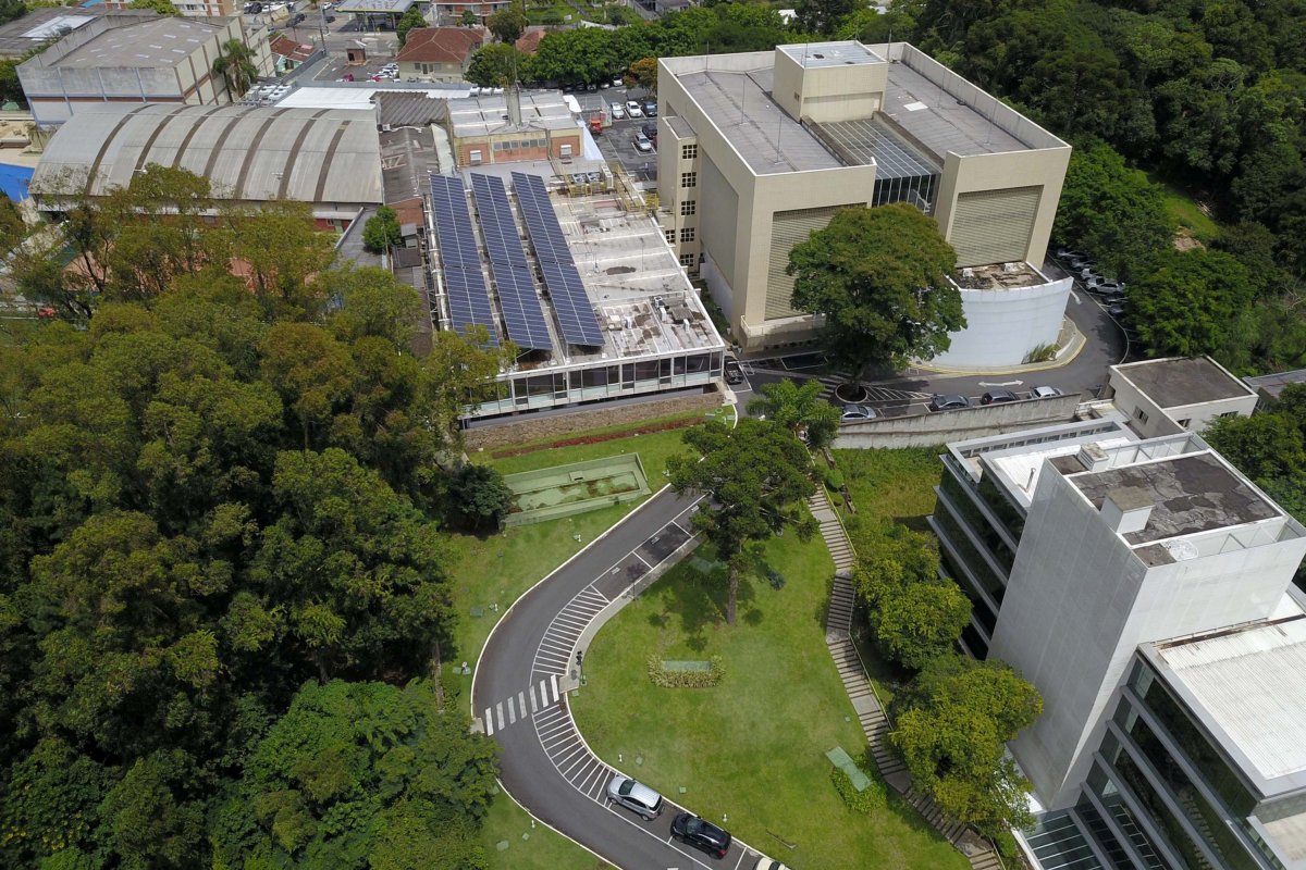 Governo do Paraná pretende vender a Celepar ainda em 2025.