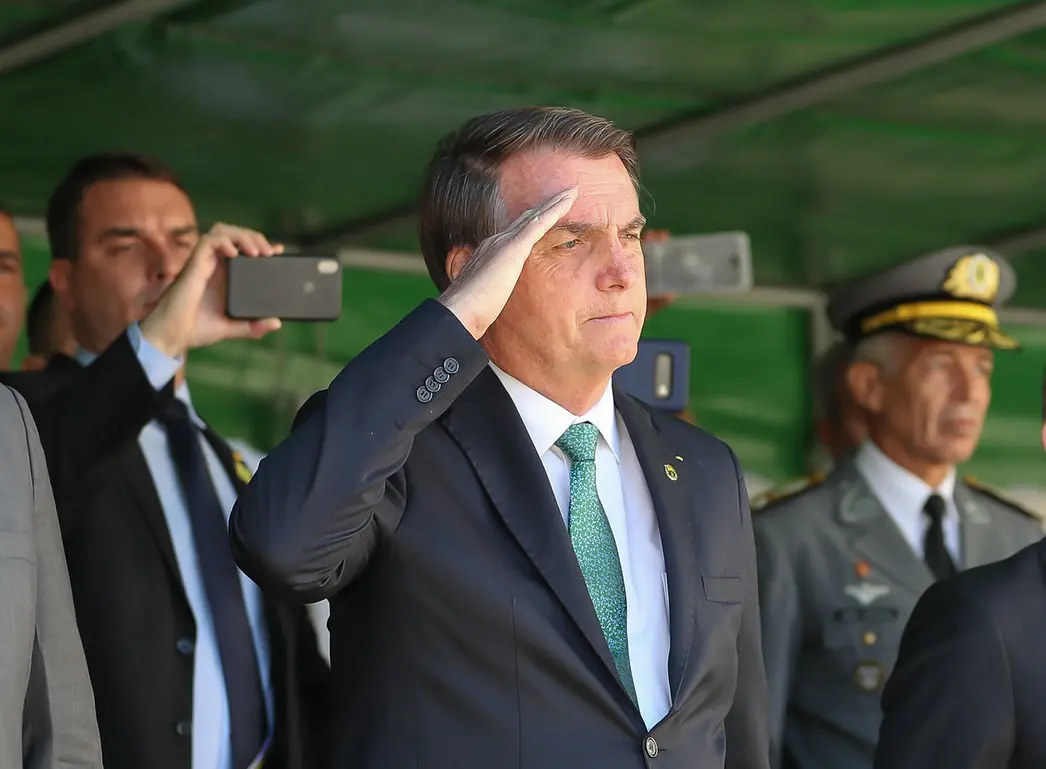 STM se manifesta sobre perda de patente de Bolsonaro e militares condenados