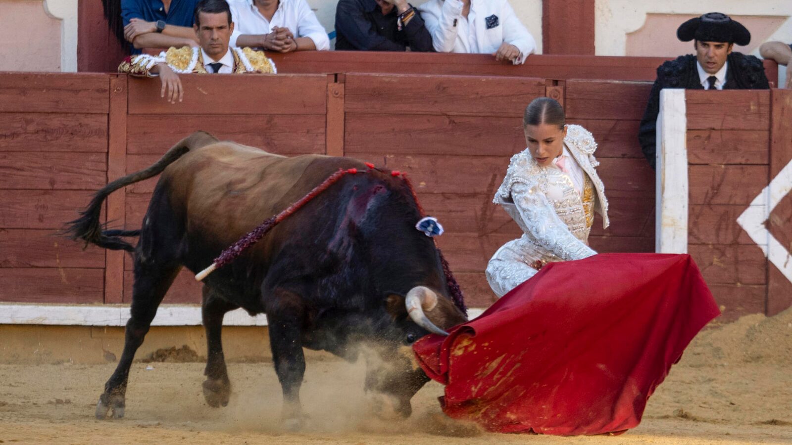 Tourada na cidade espanhola de Cuenca, em 28 de agosto: espanhóis trabalham menos, mas são mais ricos que sul-coreanos.