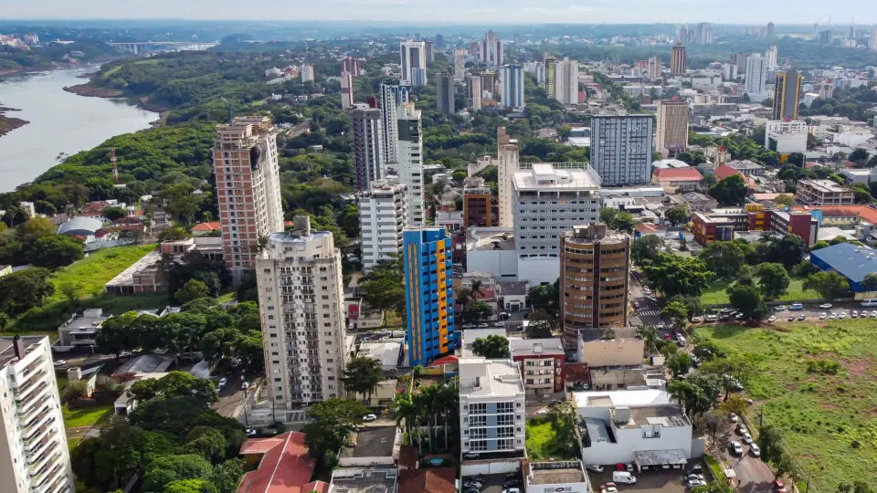 Voos extras para Foz do Iguaçu têm potencial de movimentar R$ 400 milhões