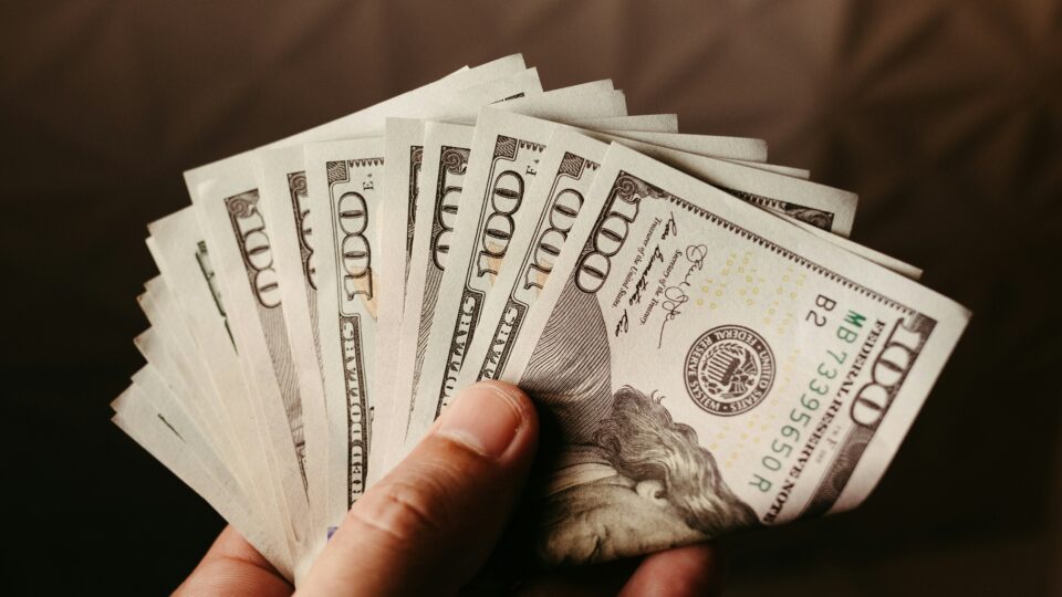 Dolarização do patrimônio: mais proteção ou risco?