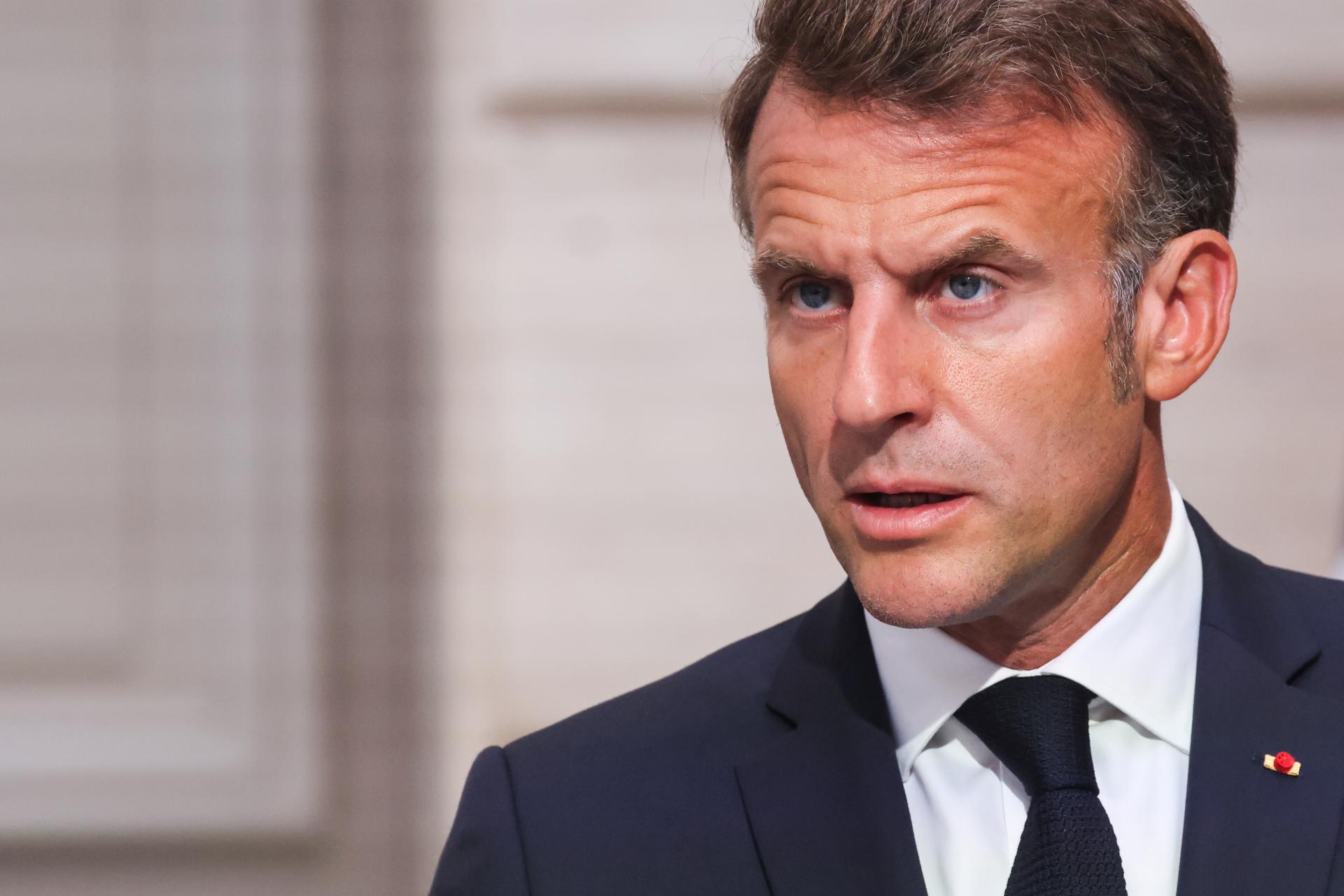 Presidente mais jovem da história francesa, hoje Macron parece um homem envelhecido, ressentido, marcado pelo impacto com a realidade