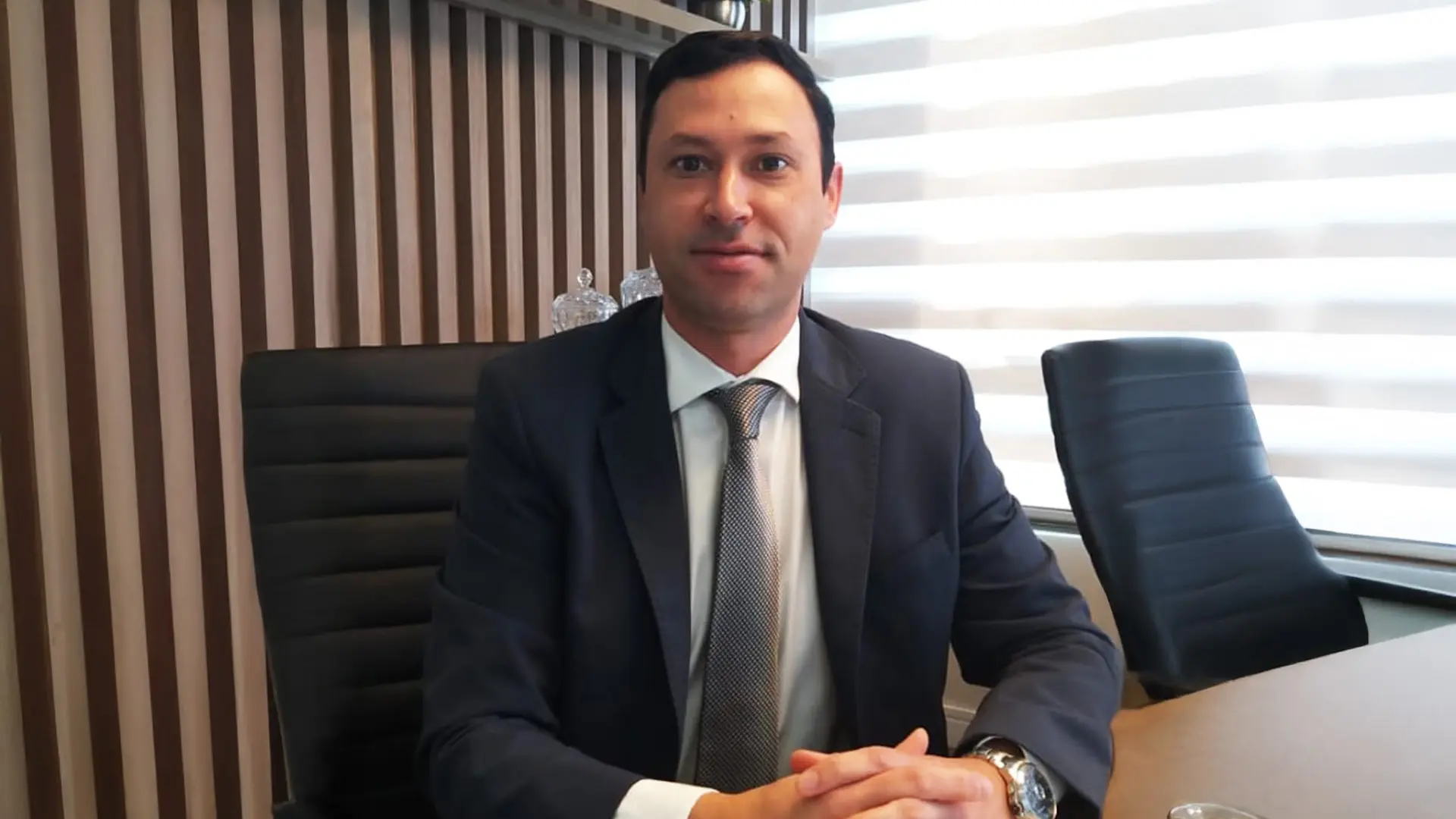 Gustavo Petron, especialista em direito imobiliário, analisa os impactos da Reforma Tributária na locação e compra e venda de imóveis. Mantenha-se atualizado com a visão de quem entende do assunto!