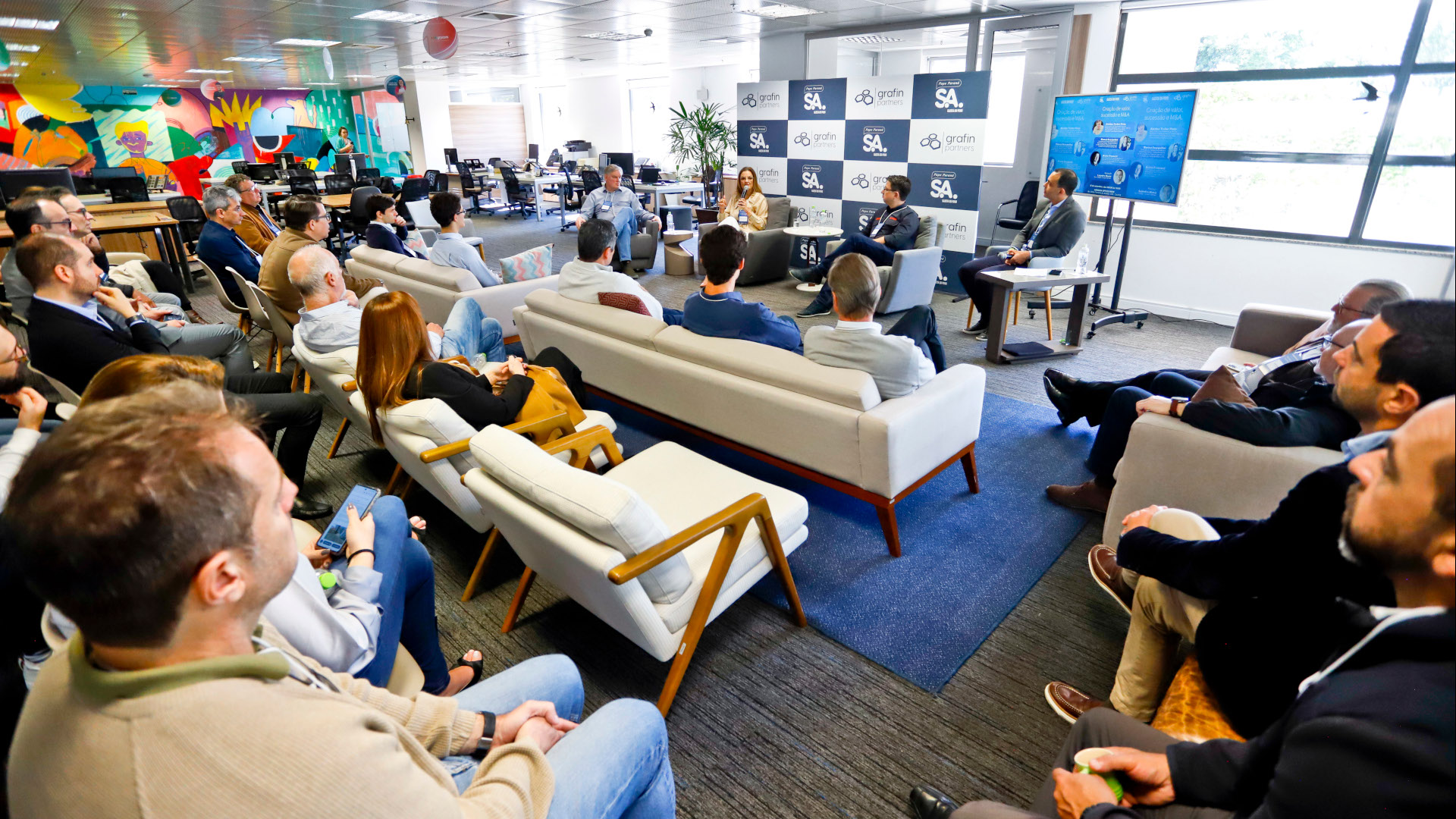 Empresários, executivos, conselheiros e consultores estavam entre os convidados do evento da Grafin Partners