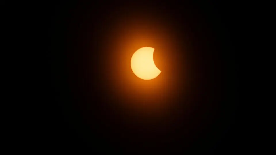O eclipse solar parcial acontecerá em 21 de setembro de 2025.