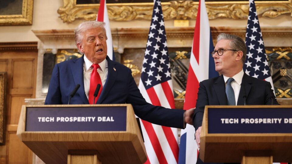 Trump aconselha Reino Unido utilizar Forças Armadas para combater imigração ilegal