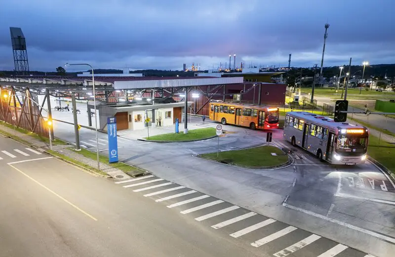 Nova concessão do transporte coletivo vai permitir integração temporal entre todas as linhas de Curitiba, em qualquer ponto da cidade, sem cobrança de nova tarifa