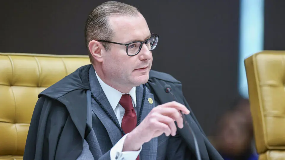 STF está a um voto da maioria para restringir buscas no Congresso à autorização da Corte