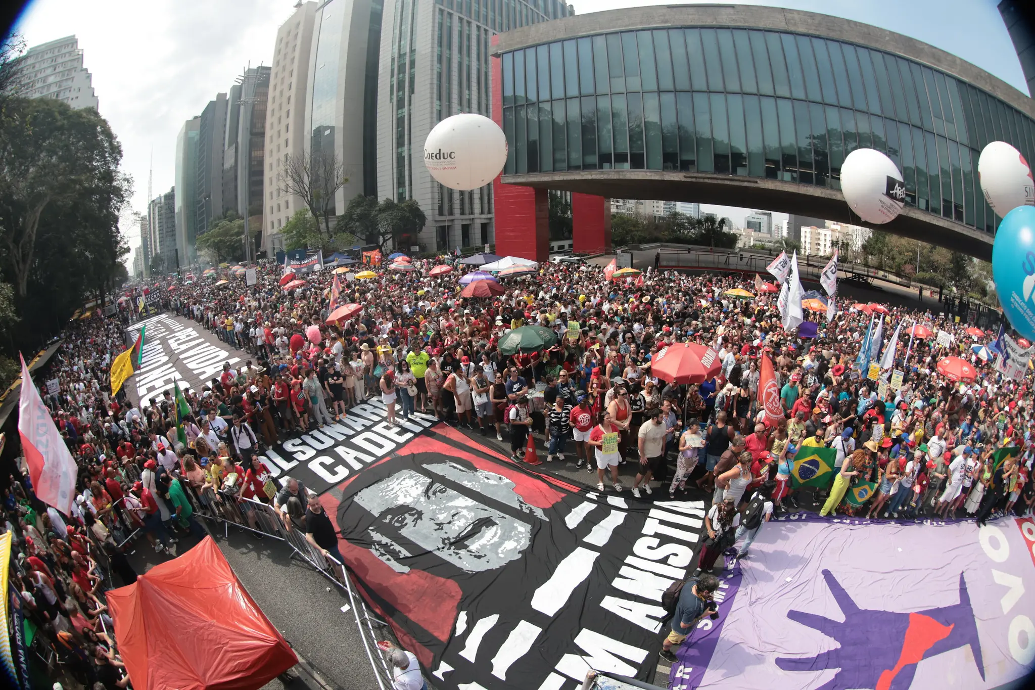 Avenida Paulista manifestação esquerda