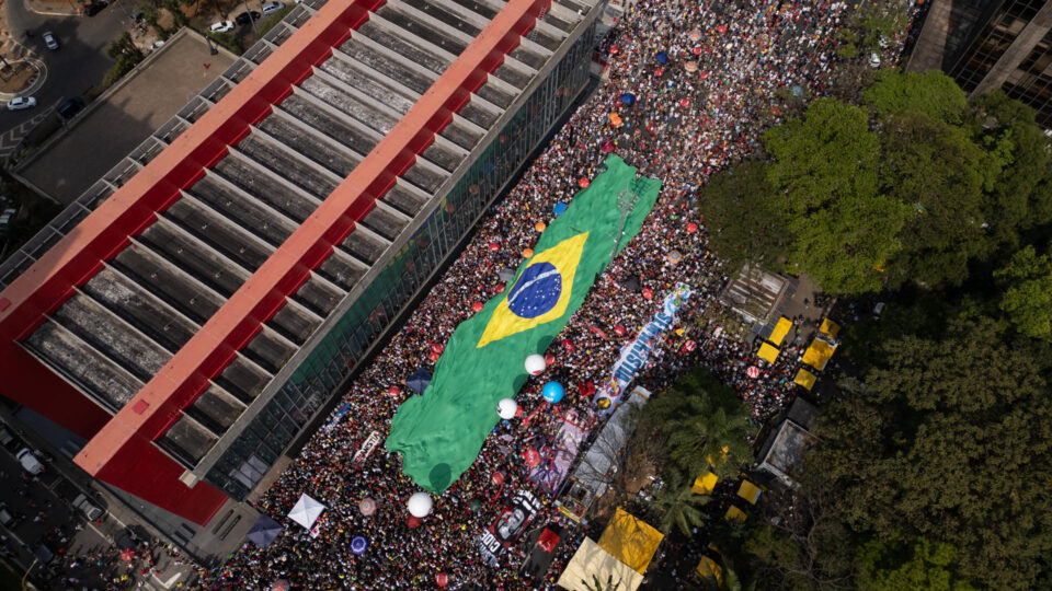 As desculpas de quem votou pela PEC da Imunidade e as manifestações de esquerda
