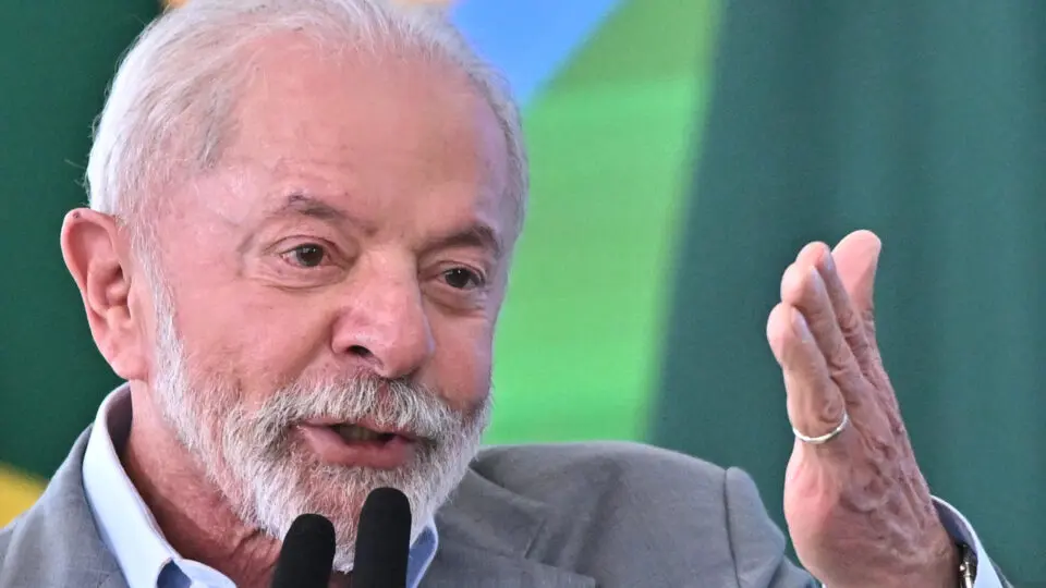 Lula discute data centers e regulação das redes com CEO do TikTok em Nova York