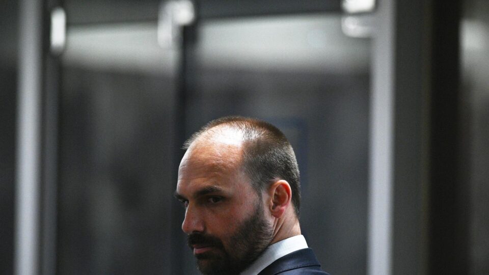 Cassação de Eduardo acirra embates. Reitora, tiktoker e de esquerda. O discurso de Fachin, o PL do Gilmar
