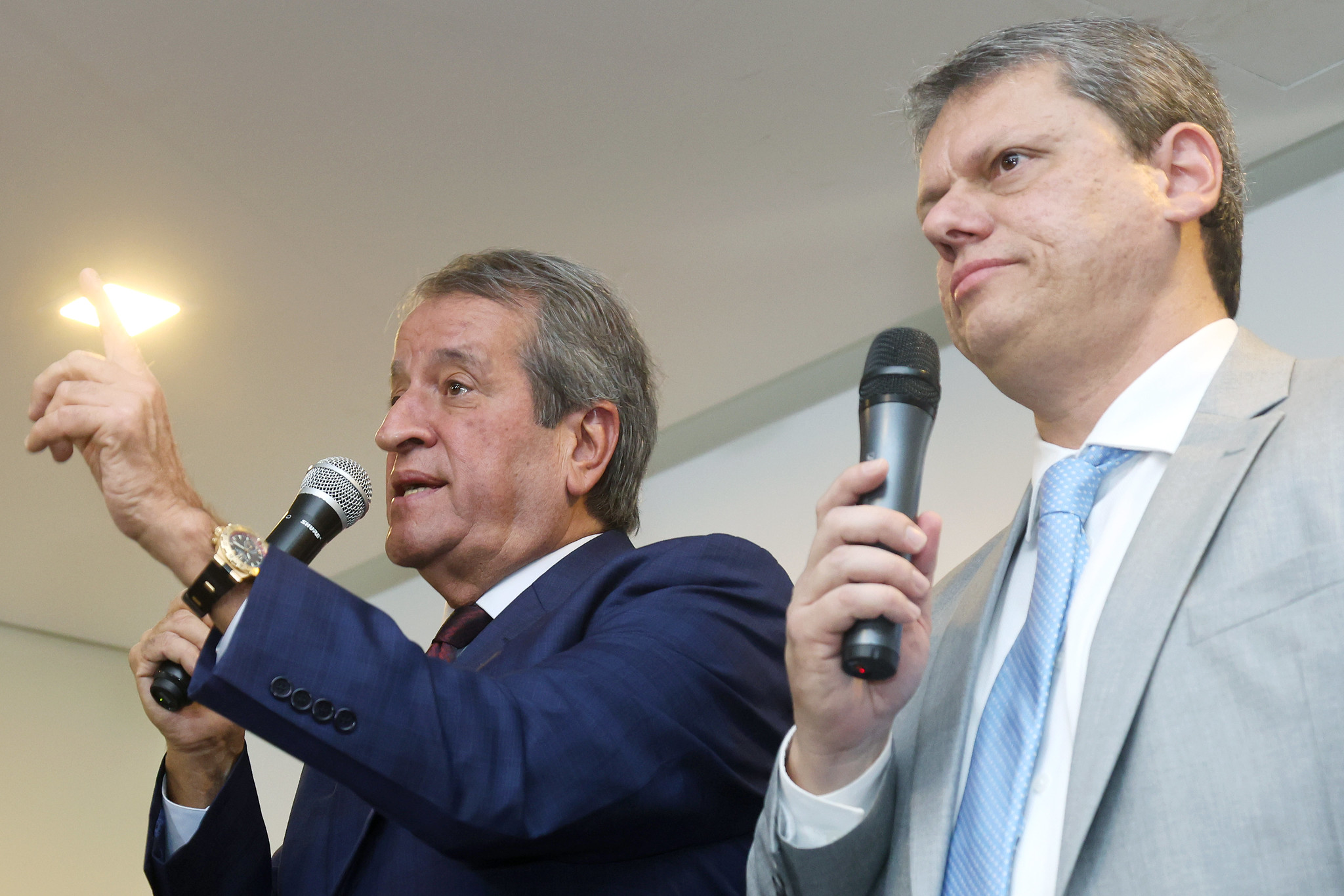 Presidente do PL afirma que filiação de Tarcísio de Freitas está &#8220;apalavrada&#8221;.