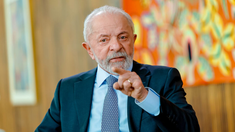 “Kit reeleição” de Lula pode levar economia a pouso forçado em 2027