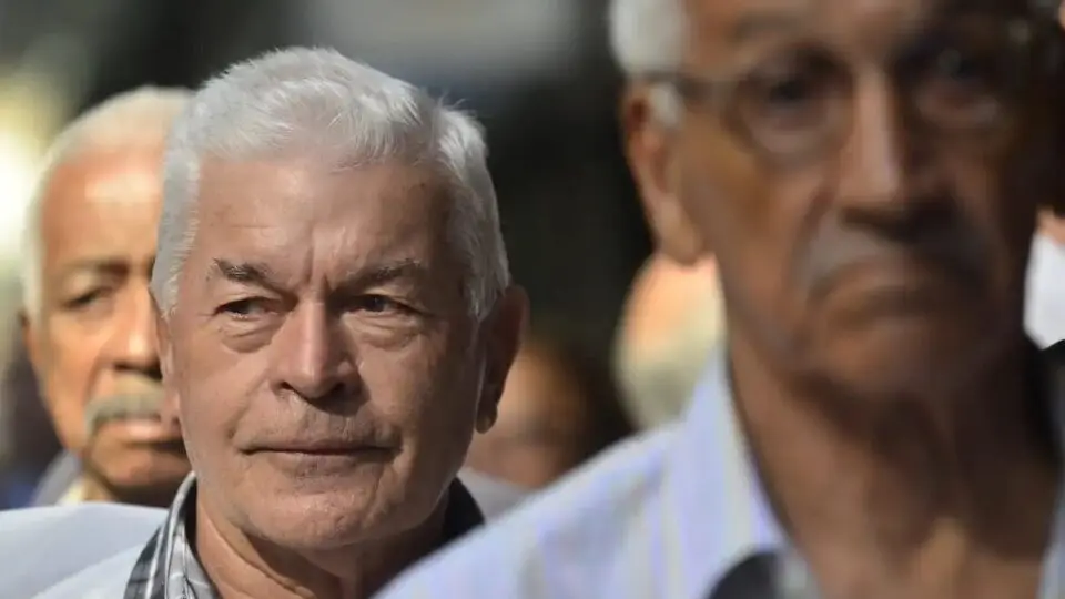 Em 2023, a expectativa de vida no Brasil chegou a 76,4 anos, segundo dados do IBGE.