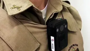 PM de Santa Catarina foi uma das pioneiras no país a implementar o uso de câmeras na farda.