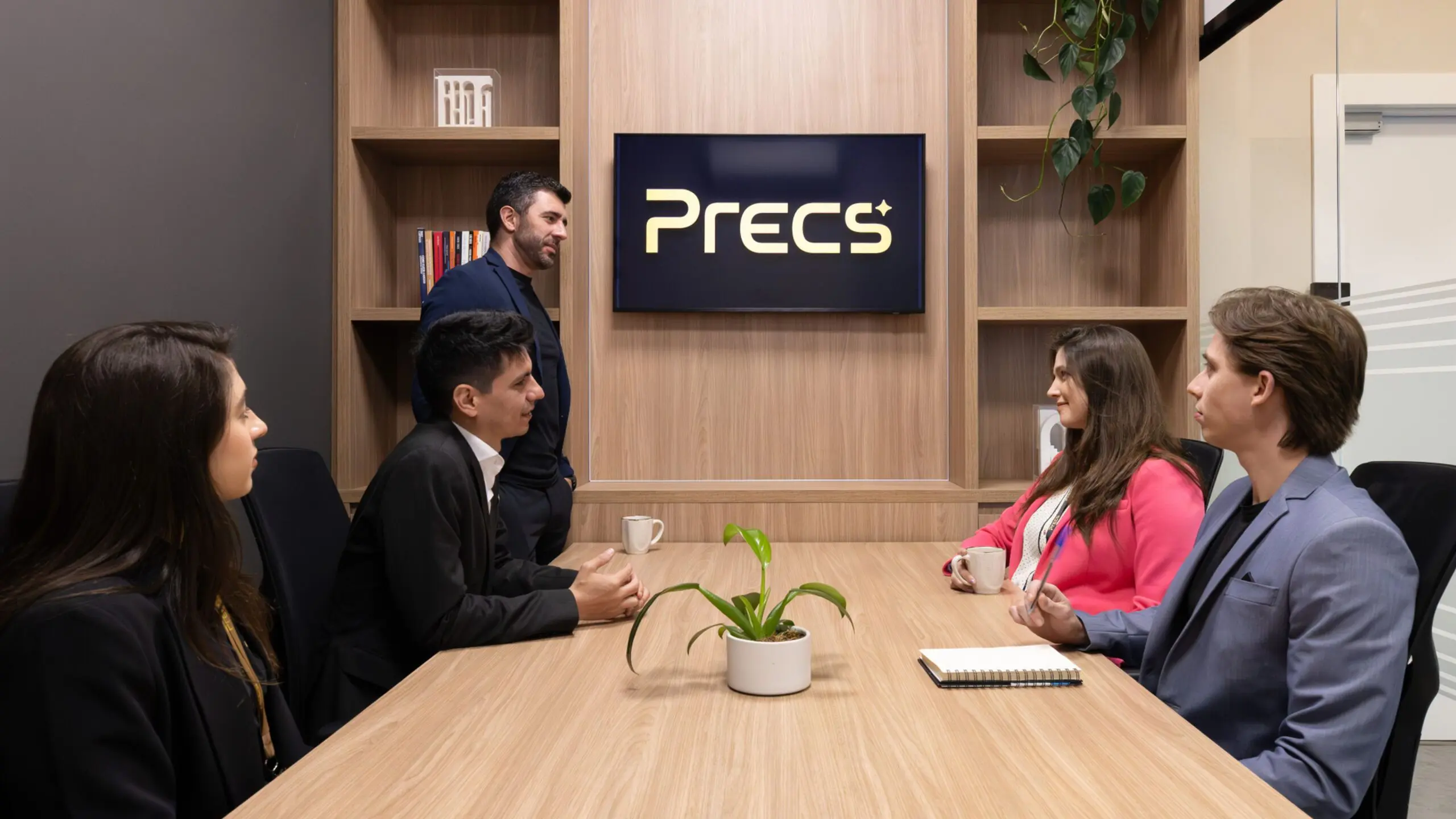 Com inovação e governança sólida, a PRECS cria oportunidades seguras para credores e investidores no desafiador mercado de precatórios.