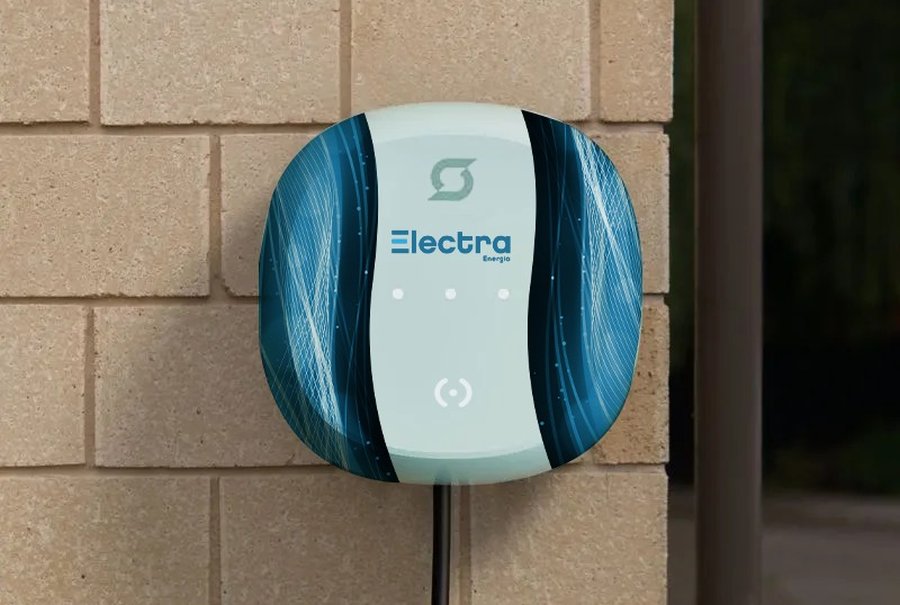 Ponto de carregamento funcionará 24 horas por dia no estacionamento do restaurante.