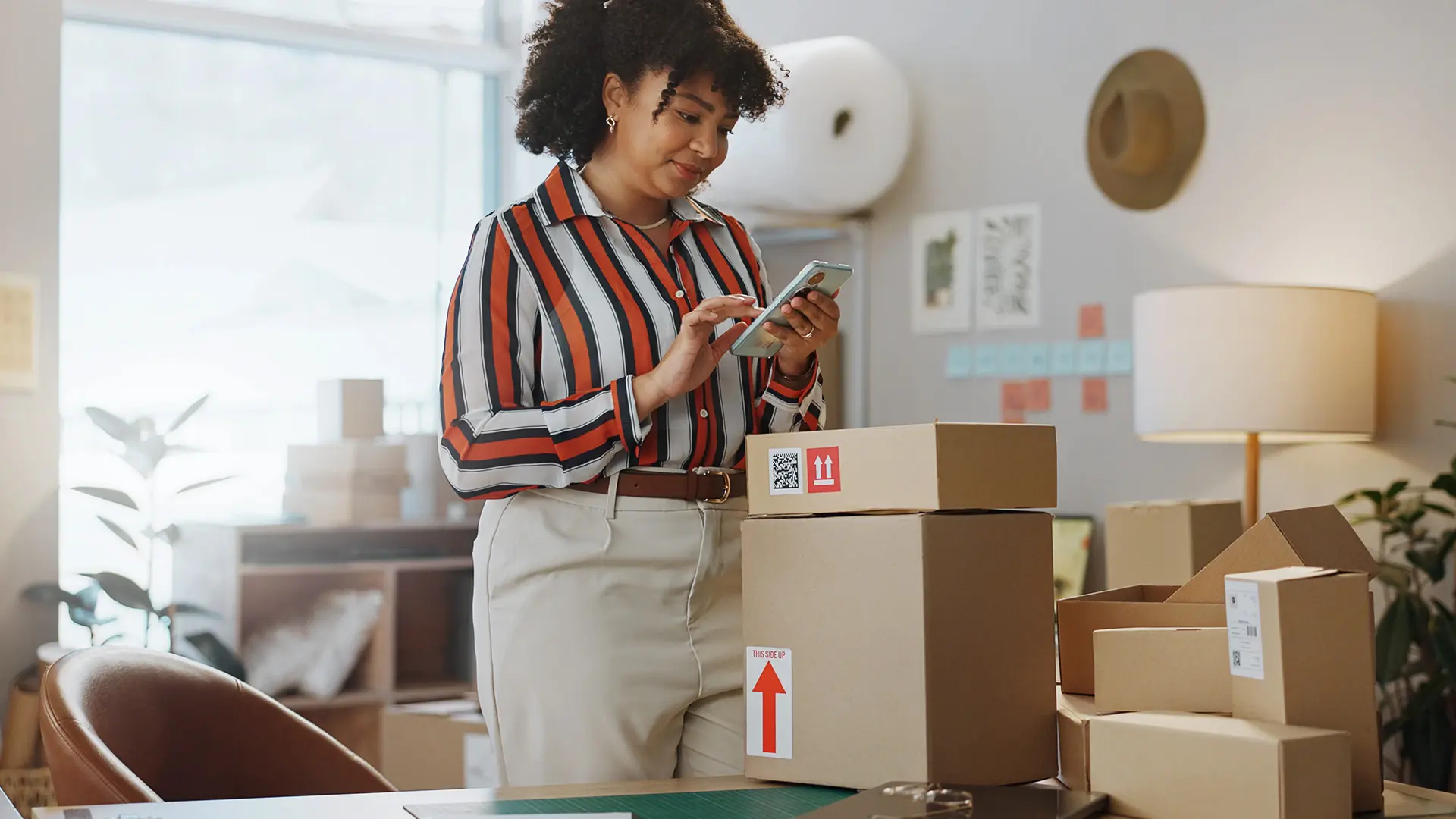 O marketing local foca em aumentar a visibilidade da marca em uma região específica