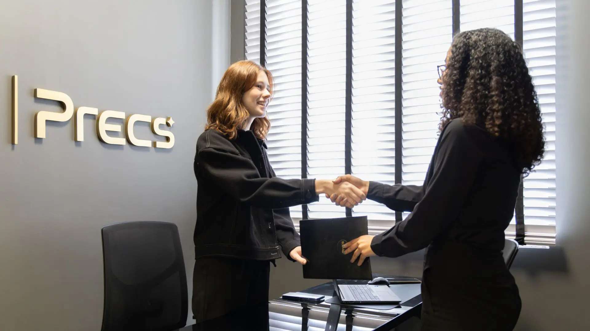 Com negociação de precatórios conduzida pela PRECS, as pessoas podem fazer negócio seguro, tranquilo e sair da longa fila de espera para receber seu dinheiro.