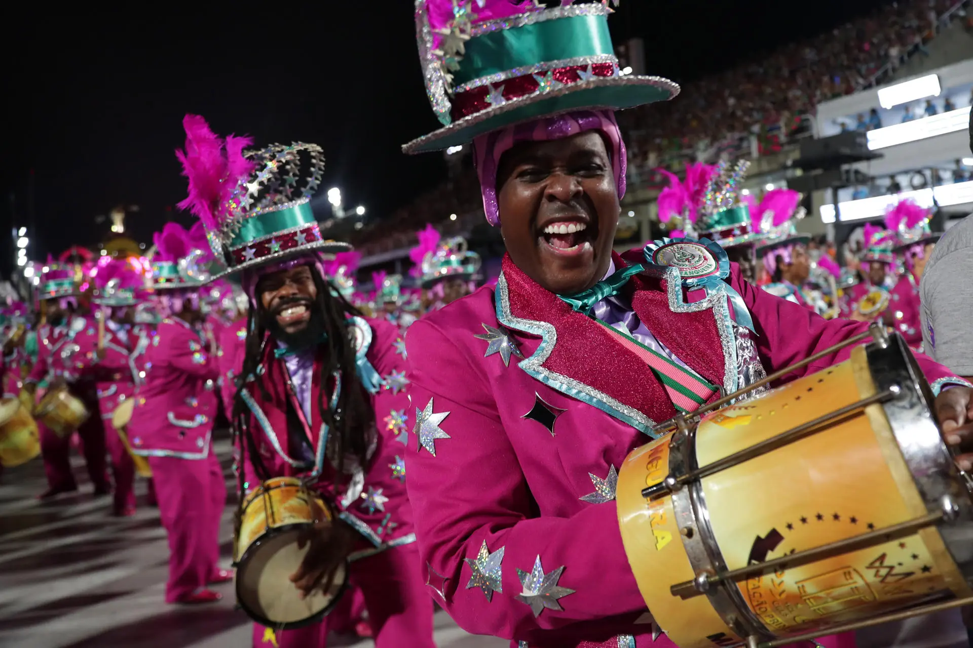 Doação da Open Society para a Mangueira foi intermediada pelo petista Marcelo Freixo, presidente da Embratur e agora cotado para assumir o cargo de ministro do Turismo