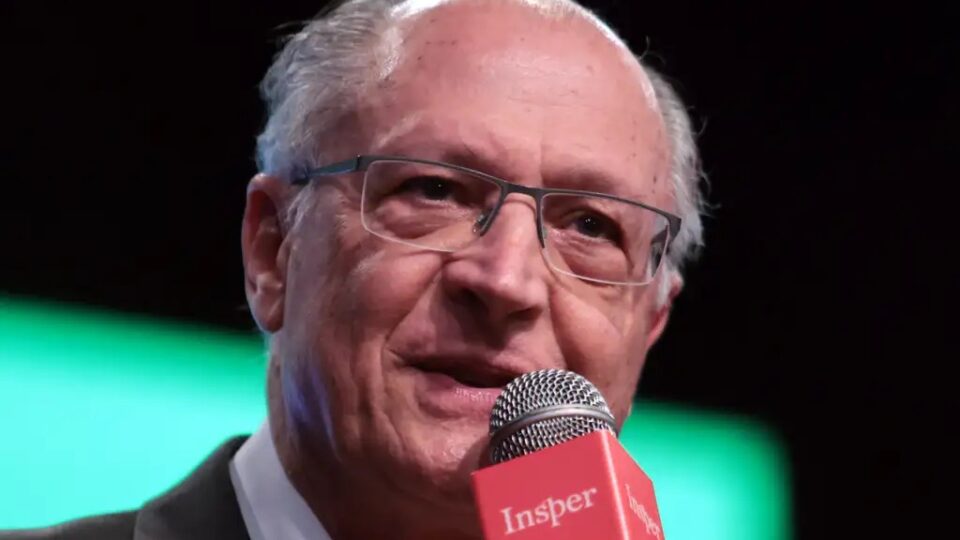 Alckmin diz que Brasil avançou na redução de taxas após conversas entre Lula e Trump
