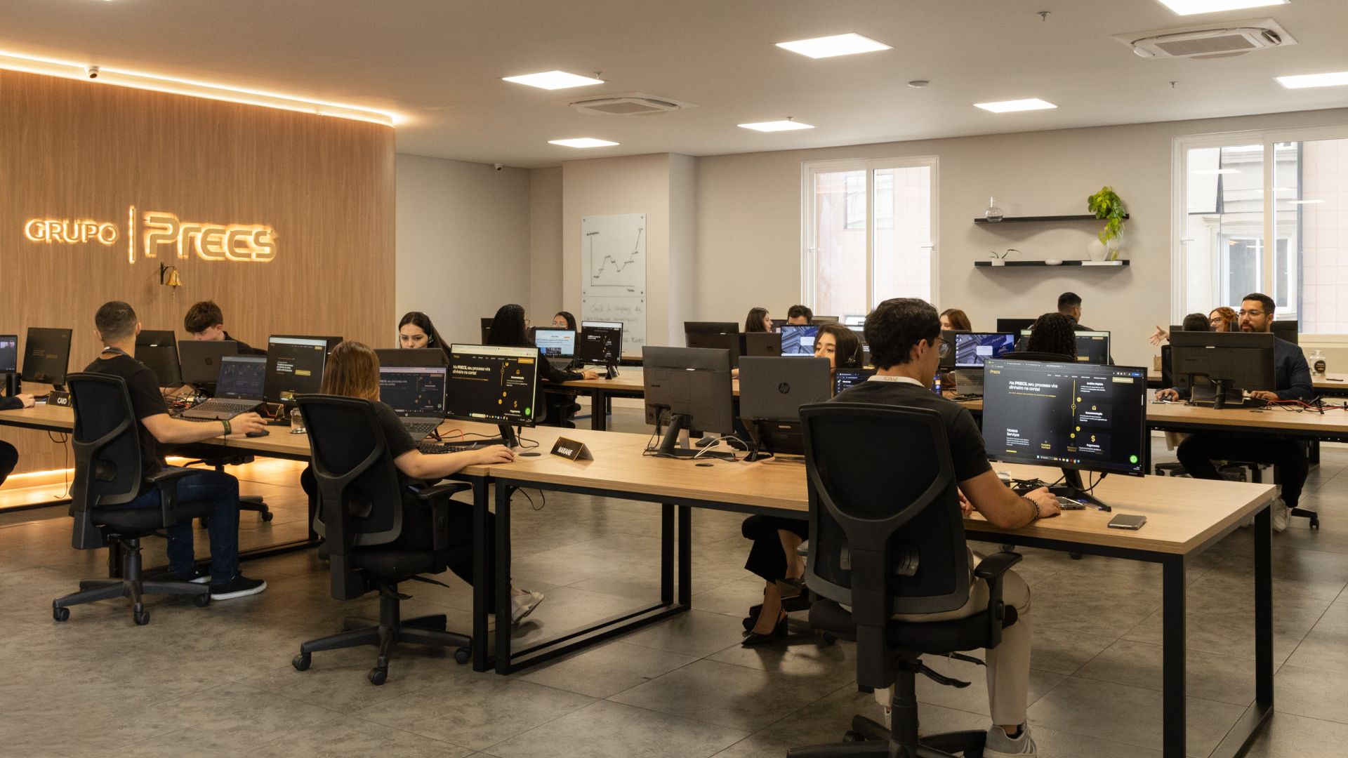 Em mercado marcado por fraudes e incertezas, equipe do Grupo PRECS asseguram transparência e segurança na negociação de precatórios.