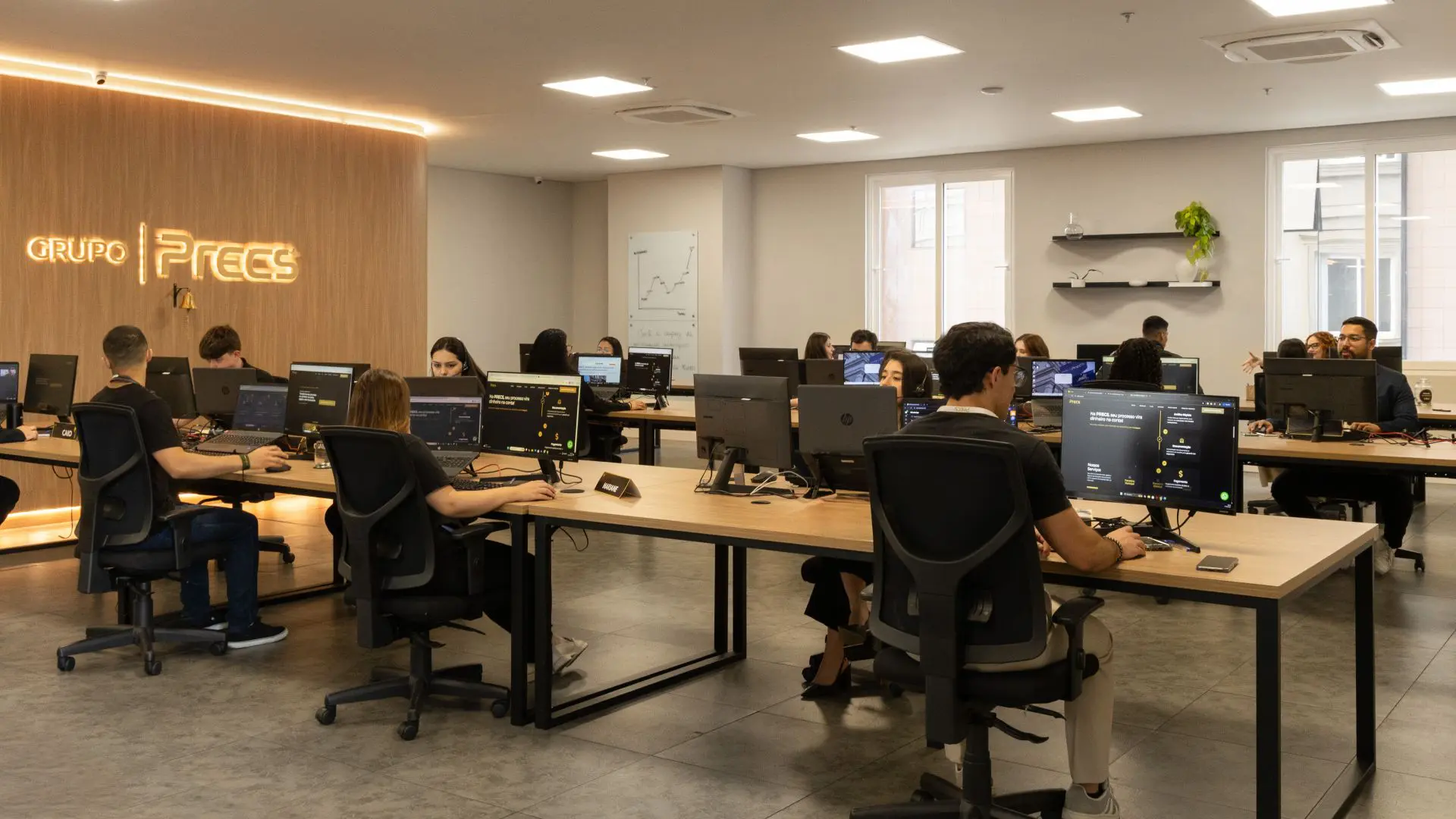 Em mercado marcado por fraudes e incertezas, equipe do Grupo PRECS asseguram transparência e segurança na negociação de precatórios.