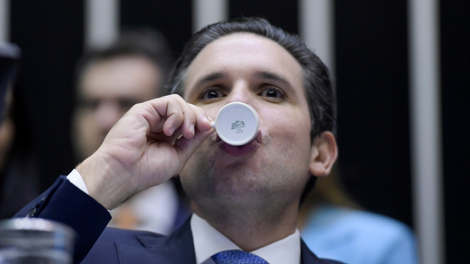 PEC 14 antecipa aposentadoria de agentes de saúde