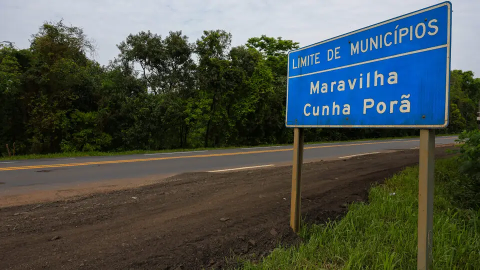 No Oeste de Santa Catarina, a BR-282 é o principal corredor para o escoamento da produção agroindustrial.