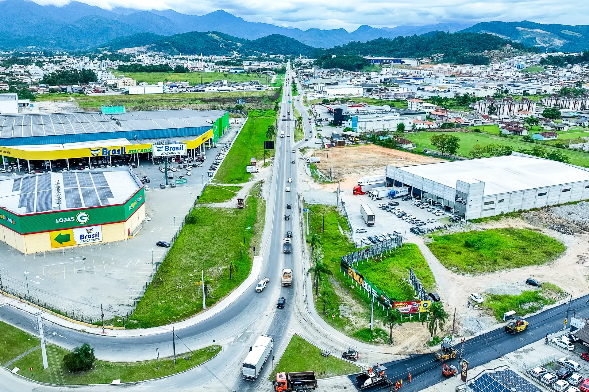 Sem duplicação, BR-282 em SC apresenta pontos críticos de tráfego.