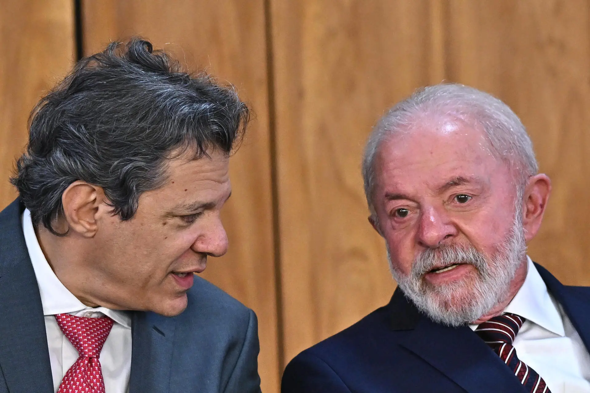 Lula reage e Haddad cobra Congresso a cumprir acordo da “MP da Taxação”