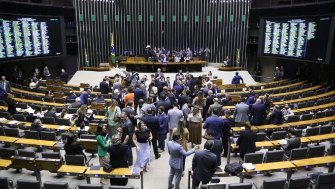 Oposição comemora derrota do governo em votação de MP: “contra a irresponsabilidade fiscal”