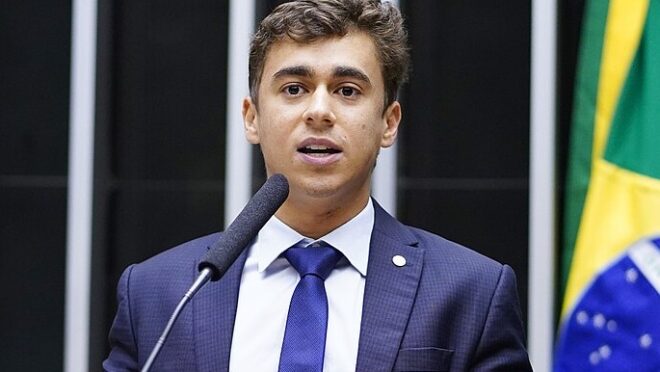 Nikolas justifica voto a favor do governo na Câmara: “cuidando da minha filha”