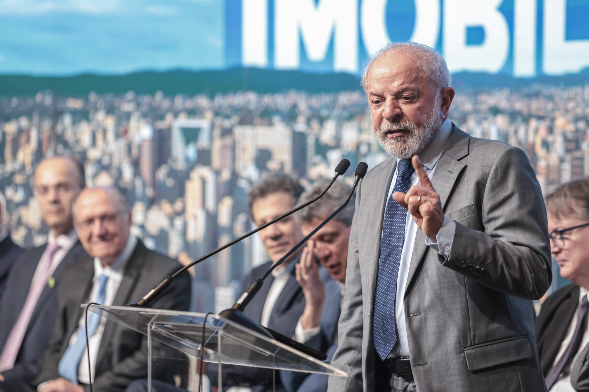 Lula durante a cerimônia de anúncio do novo modelo de crédito imobiliário.