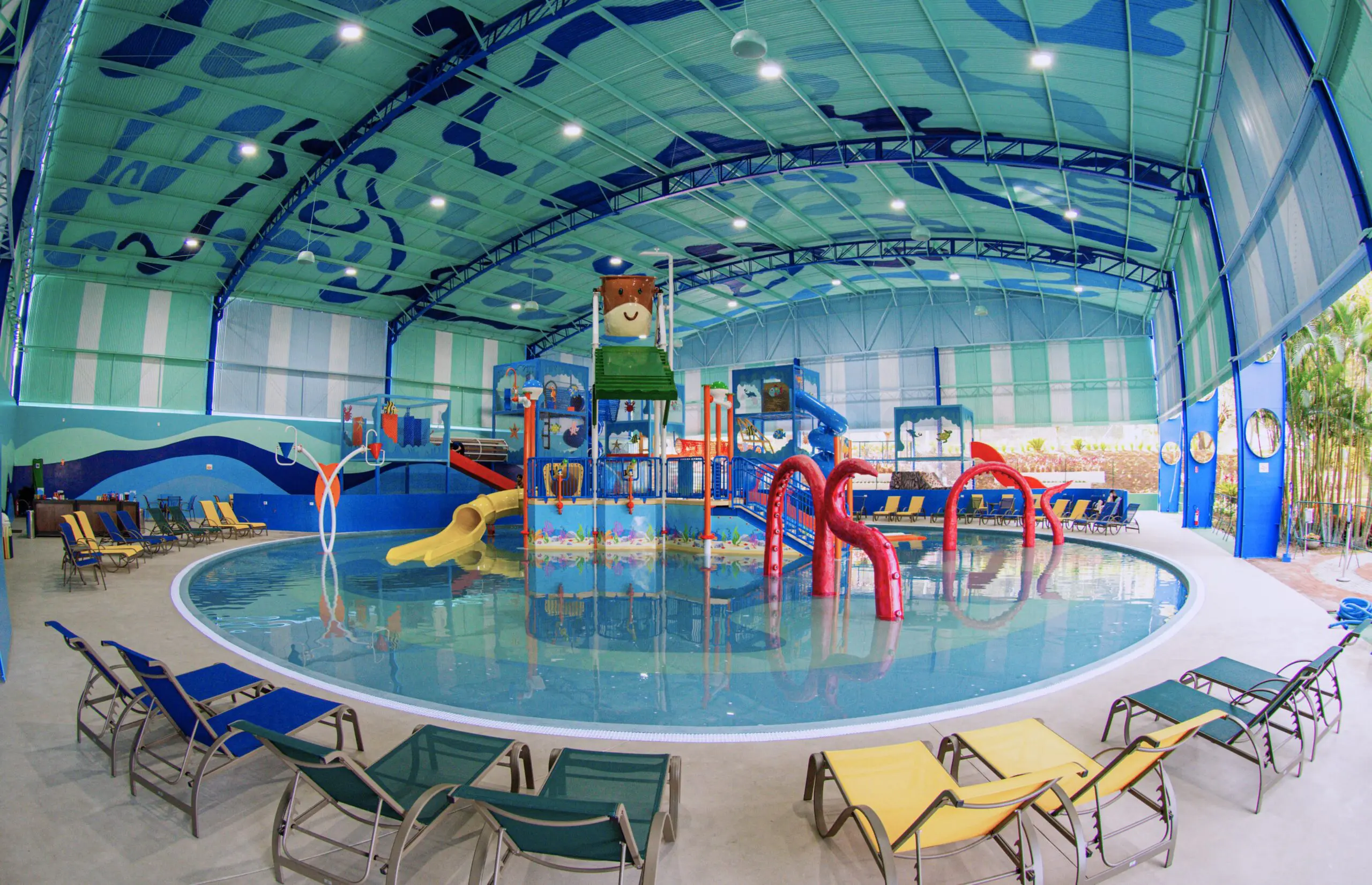 Agito e descanso garantidos: Os Bourbon Resorts em Atibaia e Foz do Iguaçu prepararam uma programação especial que une a diversão das crianças com shows, piscinas e a Turma da Mônica ao lazer e à gastronomia diferenciada para os adultos neste Mês das Crianças.