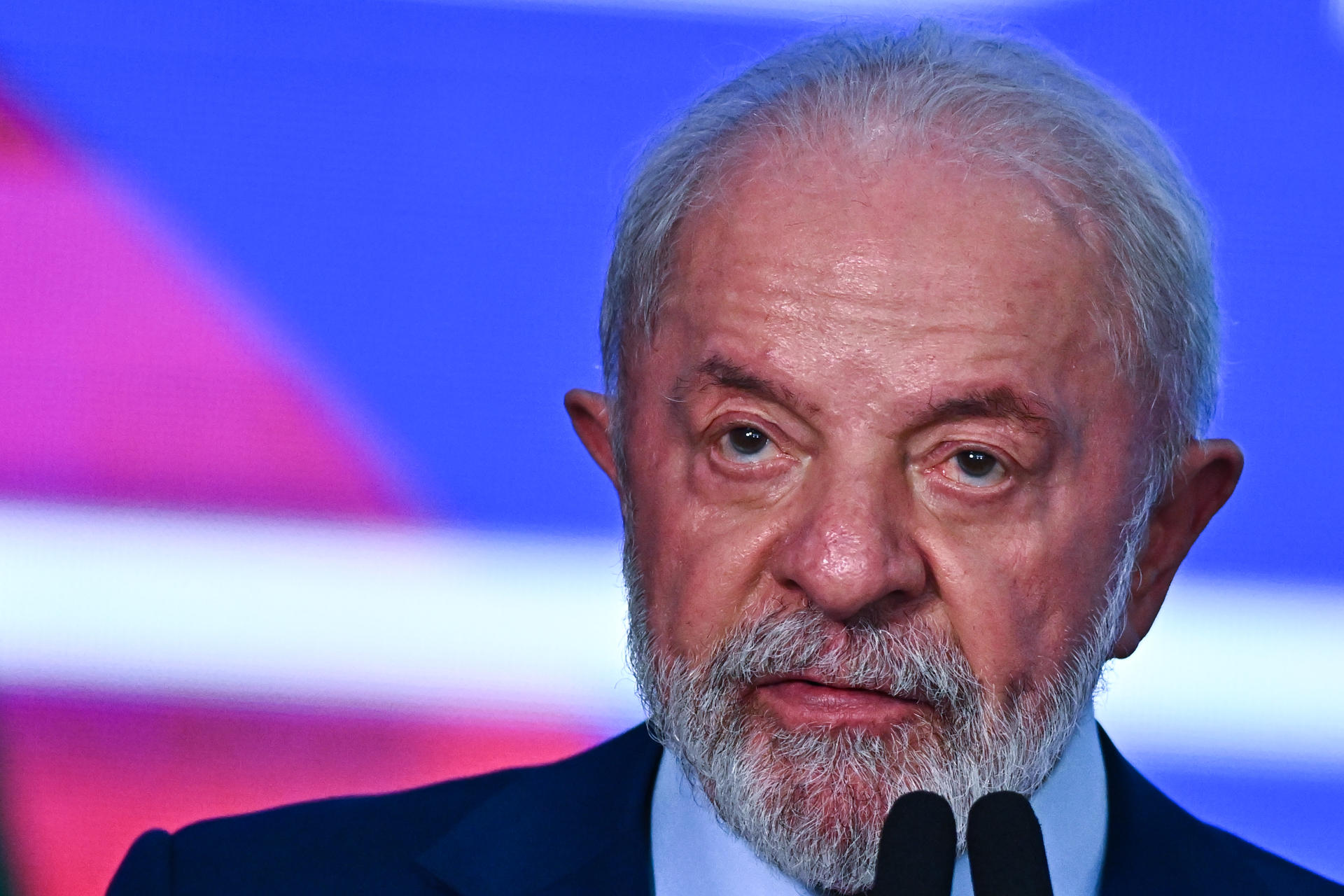 Escândalo em Brasília! Entidade Pro-Israel Ataca Lula em Jornais e Revela Críticas Bombásticas