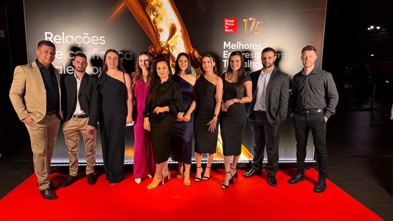 Equipe representante da Cresol no evento do GPTW