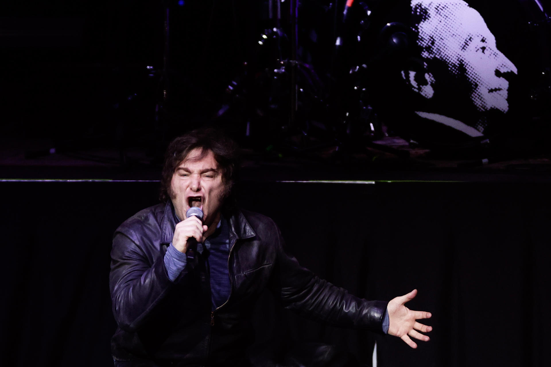 Jornal americano diz que Milei pode dar “lição” ao Brasil