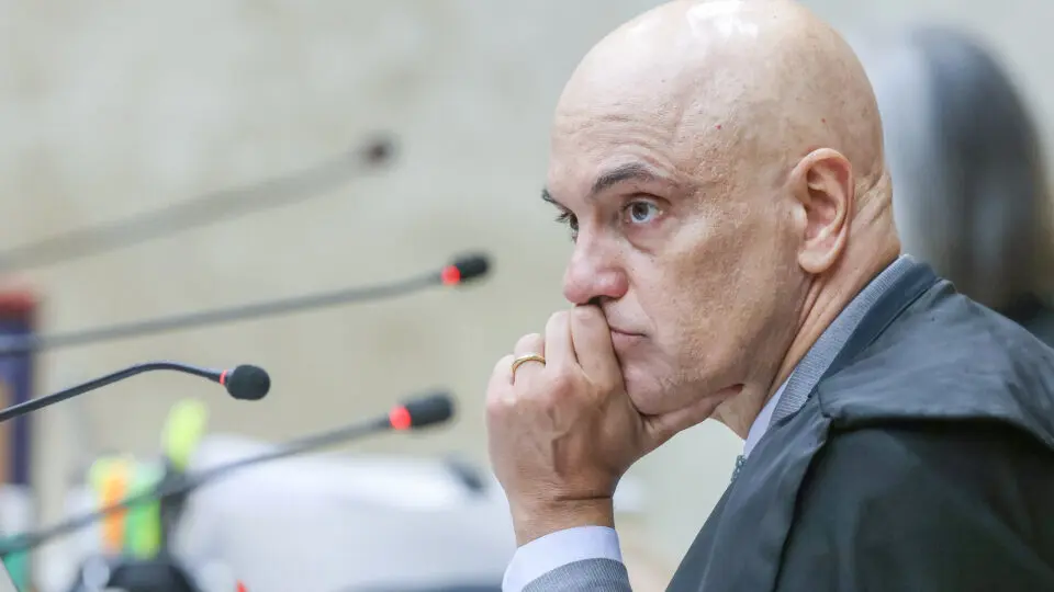 PGR pede liberdade para réu do 8/1 por erro em decisão de Moraes