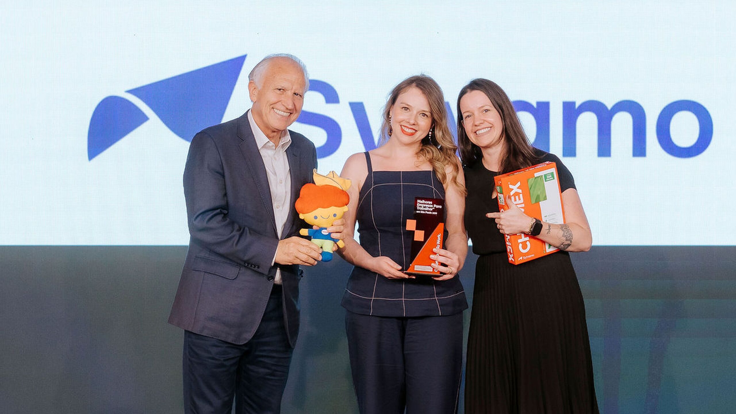 Representantes da Sylvamo recebem o Prêmio Great Place to Work São Paulo 2025, que reconhece as melhores empresas para trabalhar no Estado.