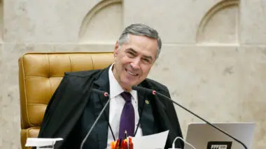 Barroso oficializa aposentadoria e deixa STF nesta sexta