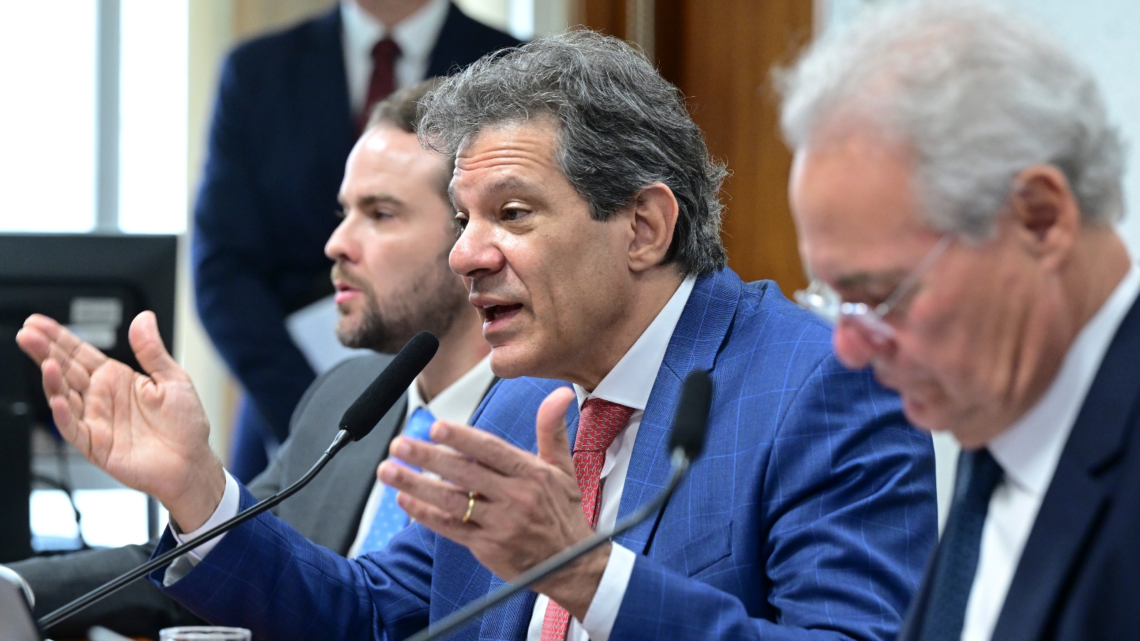Em audiência pública no Senado, Haddad defendeu a proposta de reforma da renda do governo.