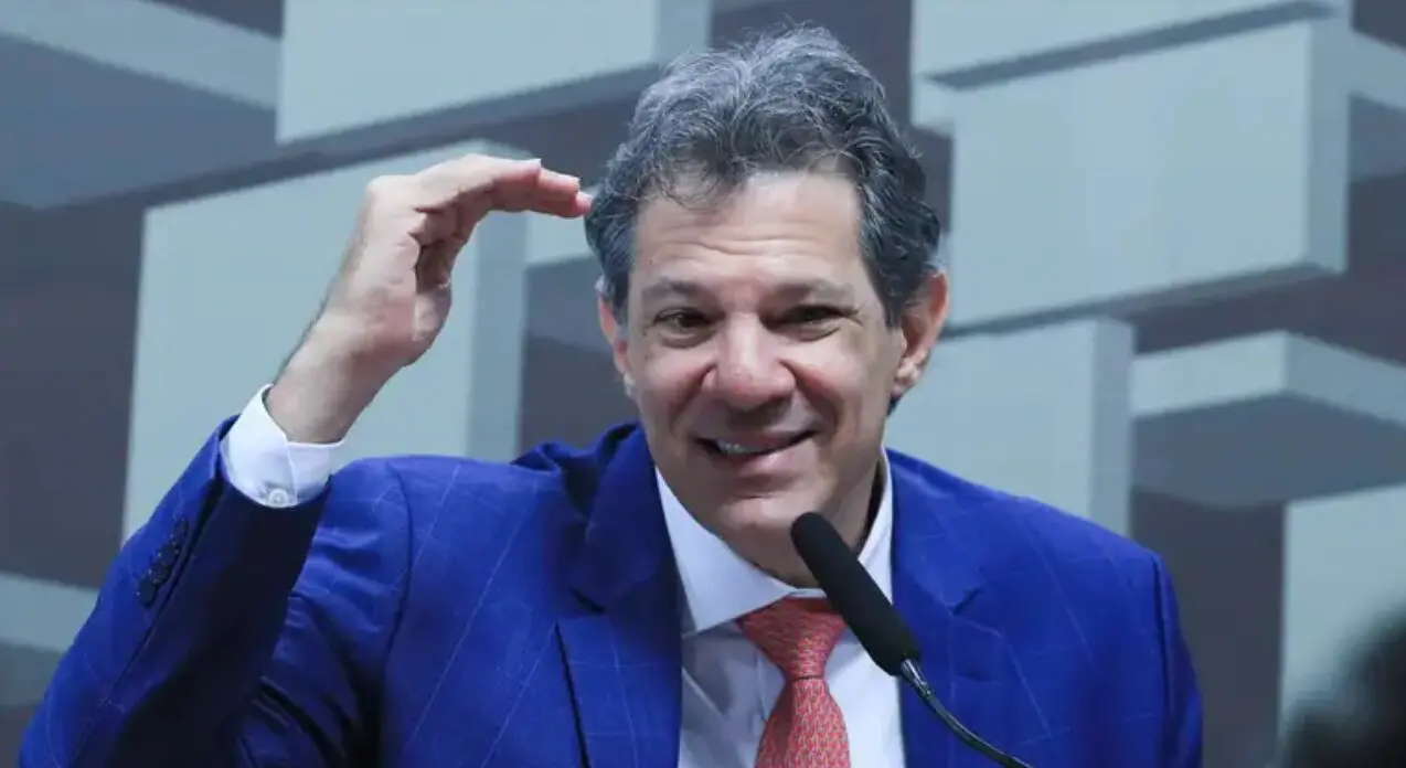 Fernando Haddad, participa de audiência pública na Comissão de Assuntos Econômicos (CAE) do Senado. O ministro da Fazenda quer resgatar parte "incontroversa" da MP da Taxação.