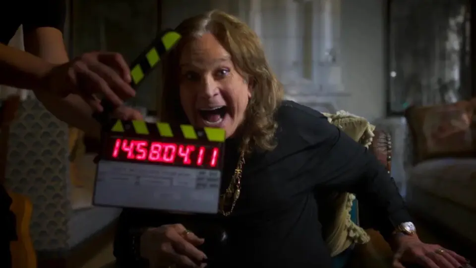 Apesar das dores no corpo, Ozzy sempre fazia alguma palhaçada na hora de gravar "No Escape from Now"