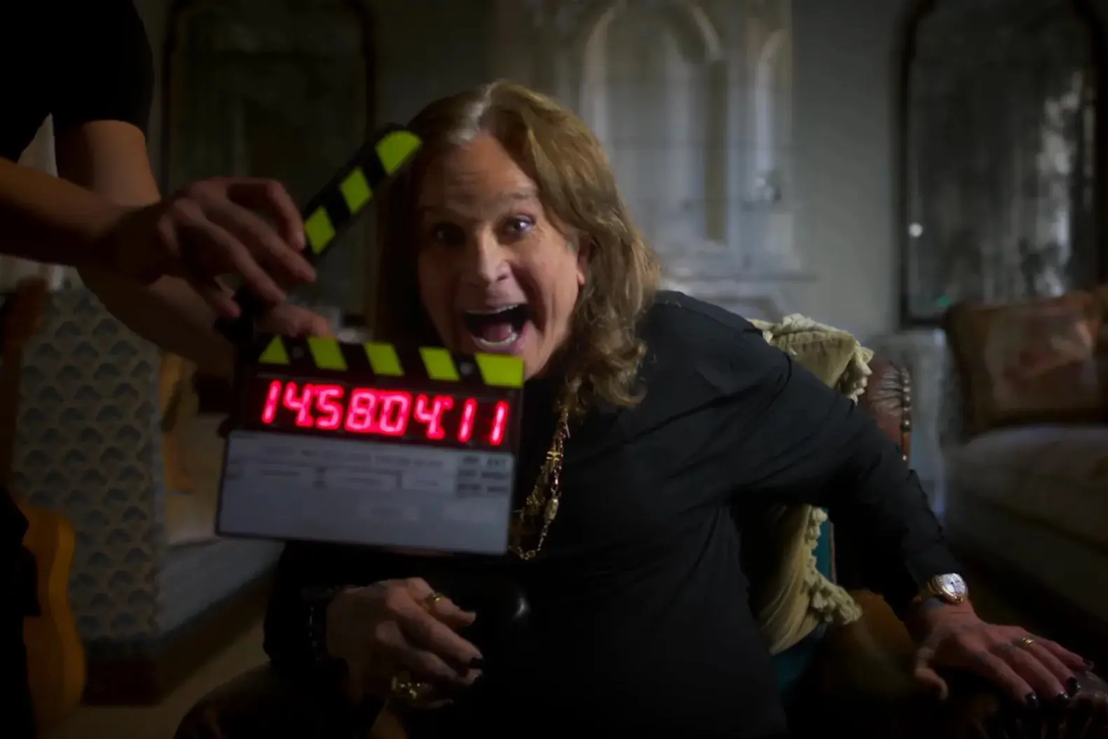 Apesar das dores no corpo, Ozzy sempre fazia alguma palhaçada na hora de gravar "No Escape from Now"